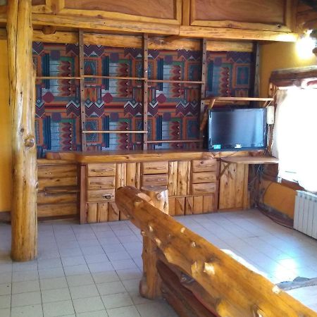 Wood House Hostel San Carlos de Bariloche Eksteriør billede